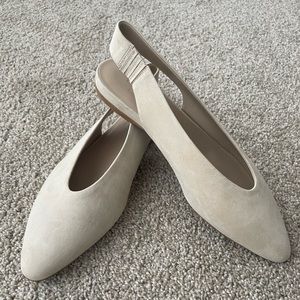 NWT Everlane sling back “the V Slingback” Nude Flats sz 8